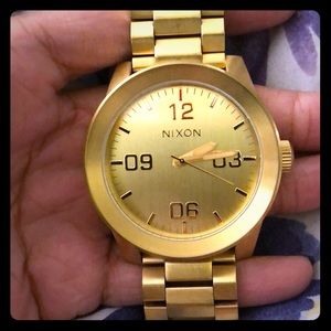 Nixon Watch (gold)